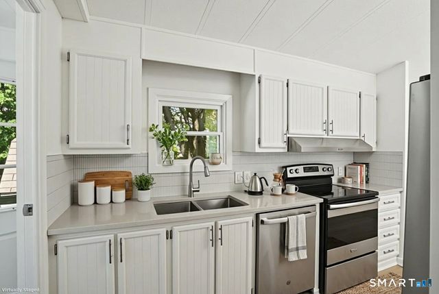 9 Crescent Park Road, Westport, CT 06880