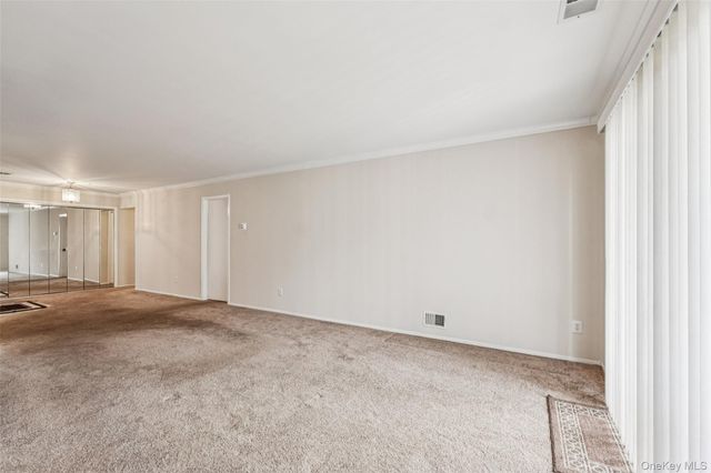 901 Fenway Road, Saint James, NY 11780