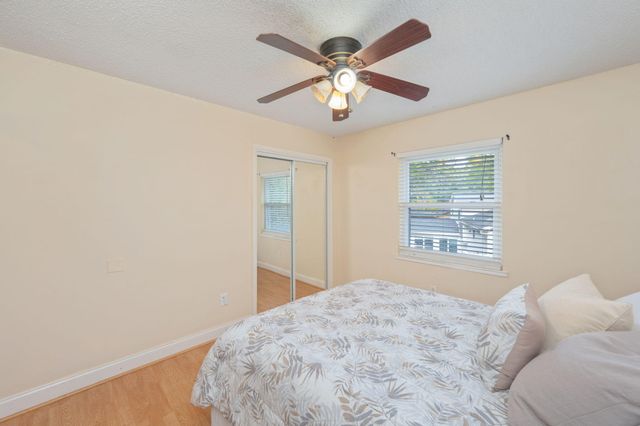 2401 Roberts Drive, Niceville, FL 32578