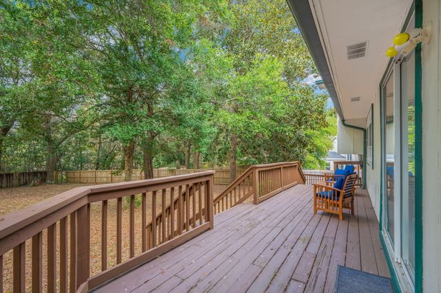 2401 Roberts Drive, Niceville, FL 32578