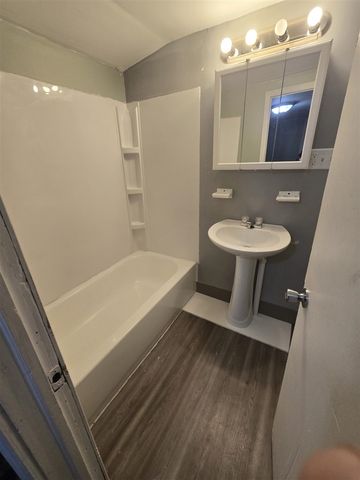 3229 7th Street, Muskegon, MI 49444