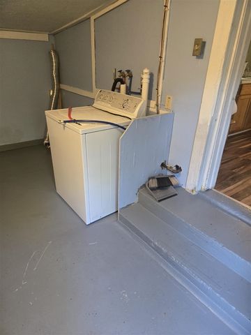 3229 7th Street, Muskegon, MI 49444