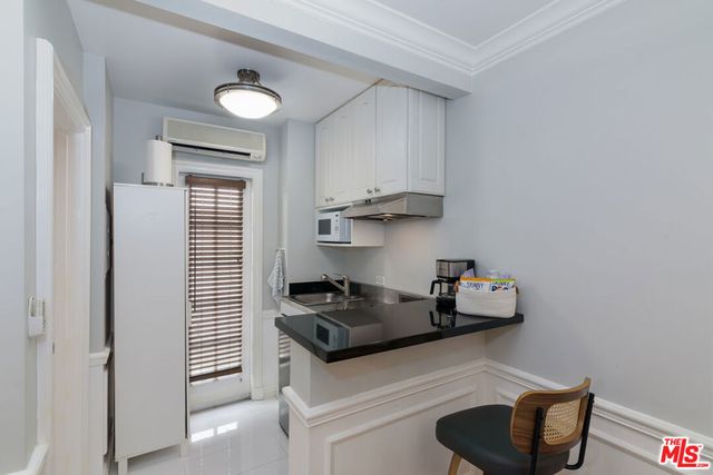 805 N Mccadden Place, Los Angeles, CA 90038