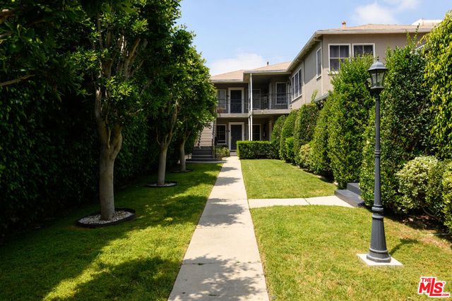 805 N Mccadden Place, Los Angeles, CA 90038