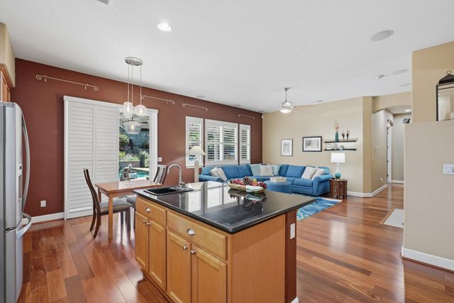 6472 Camellia Point Way, Roseville, CA 95678