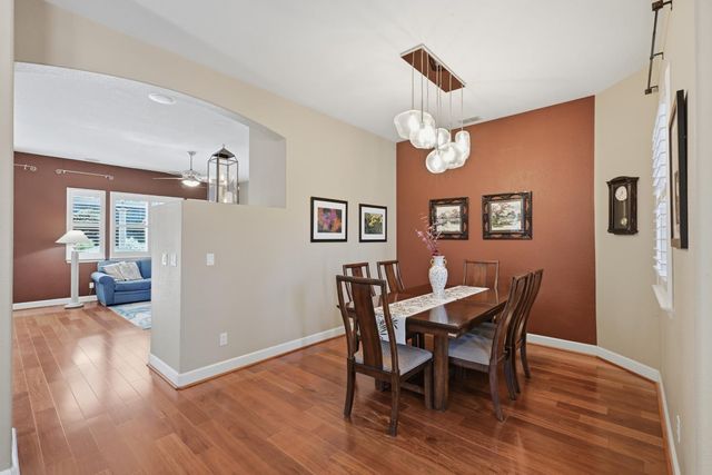 6472 Camellia Point Way, Roseville, CA 95678