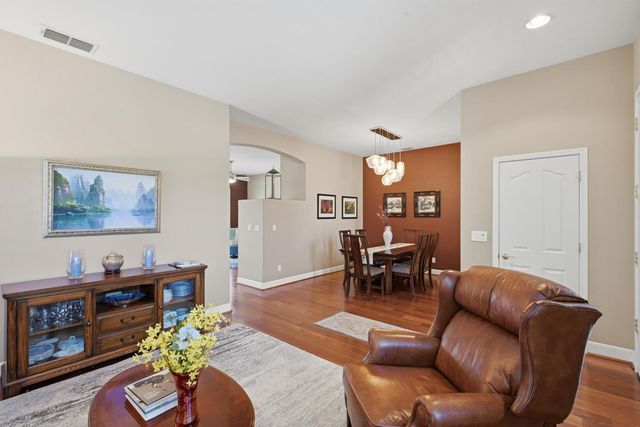 6472 Camellia Point Way, Roseville, CA 95678