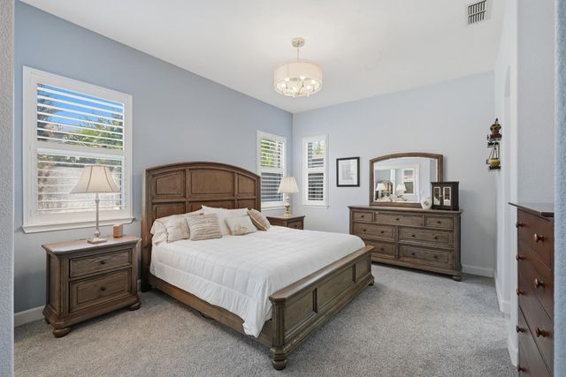 6472 Camellia Point Way, Roseville, CA 95678