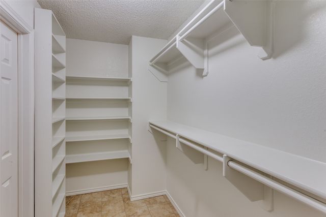 6800 Moss Lane, North Richland Hills, TX 76182