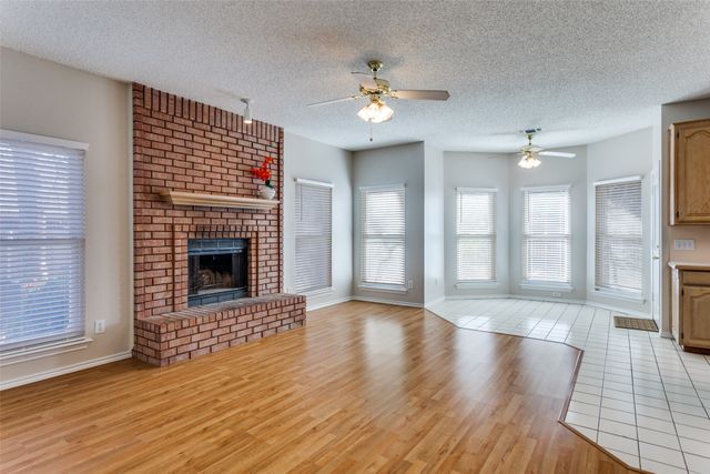 6800 Moss Lane, North Richland Hills, TX 76182