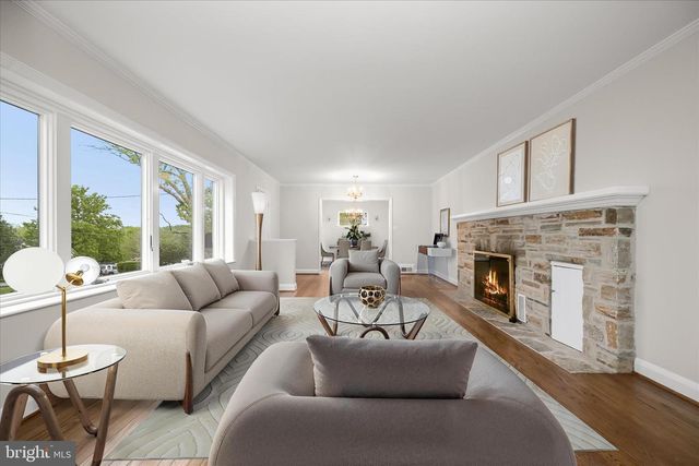 11 SEMINOLE AVE, Catonsville, MD 21228