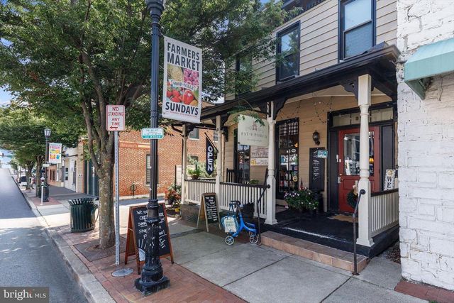 11 SEMINOLE AVE, Catonsville, MD 21228