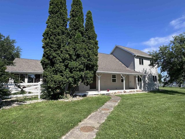 1626 S County Road C, Darien, WI 53114