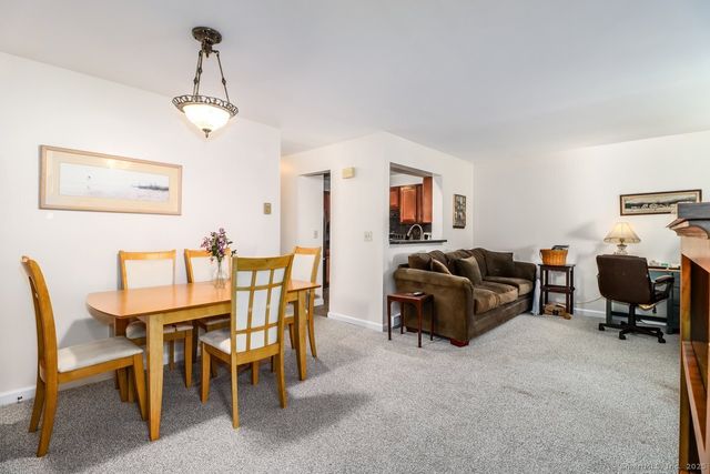 41 Willow Springs 41, New Milford, CT 06776