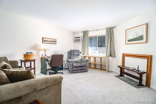 41 Willow Springs 41, New Milford, CT 06776