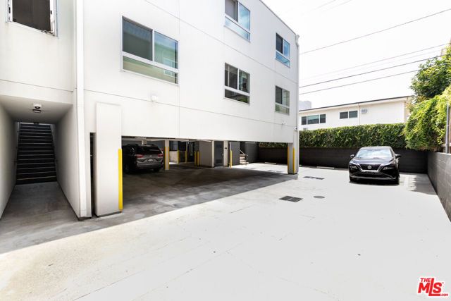 1743 Butler Avenue, Los Angeles, CA 90025