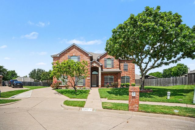 1105 Blaze Court, Midlothian, TX 76065