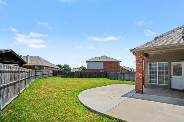 1105 Blaze Court, Midlothian, TX 76065