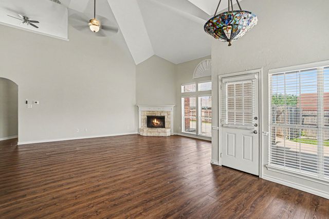 1105 Blaze Court, Midlothian, TX 76065