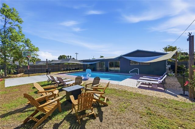 4044 Country Club BLVD, Cape Coral, FL 33904