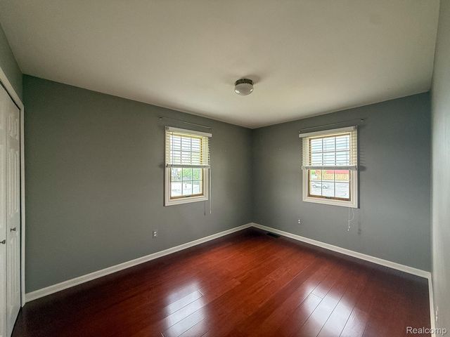 36721 Park Place Drive, Sterling Heights, MI 48310
