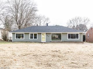 2038 Bigelow Street, Akron, OH 44314