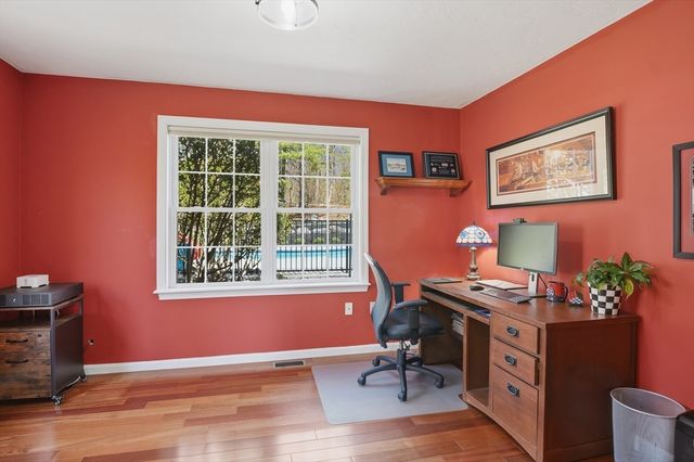 12 Riffles Lane, Hudson, MA 01749