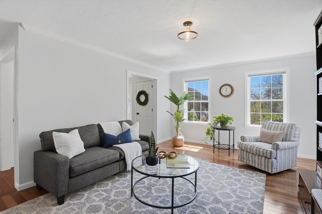 12 Riffles Lane, Hudson, MA 01749