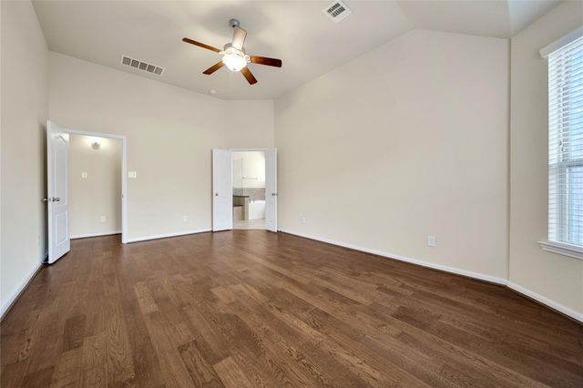 25208 Forest Ledge Dr, Porter, TX 77365