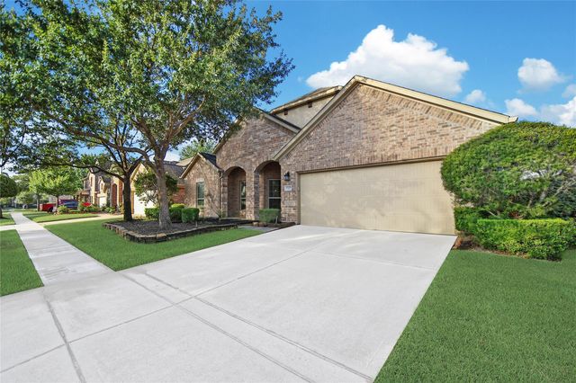 25208 Forest Ledge Dr, Porter, TX 77365