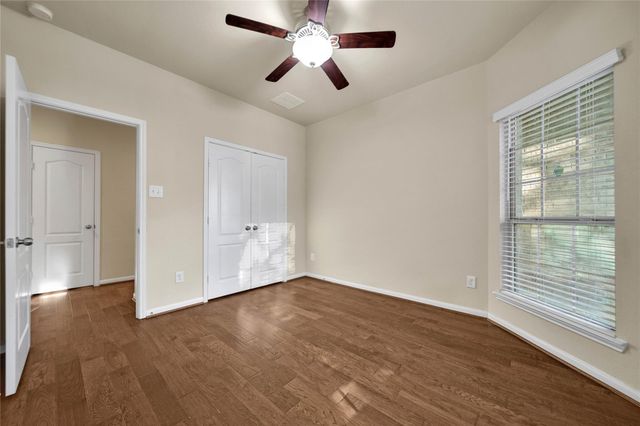 25208 Forest Ledge Dr, Porter, TX 77365