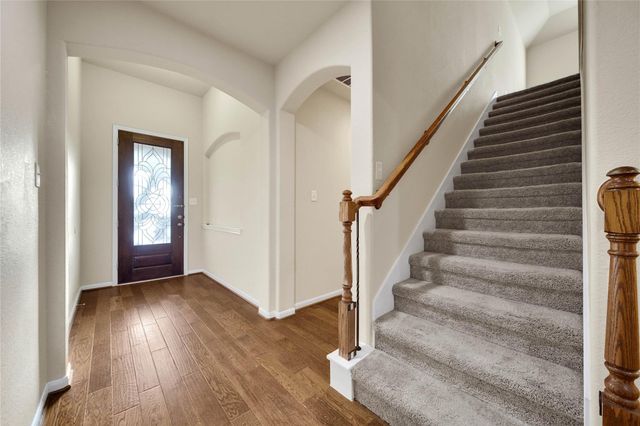 25208 Forest Ledge Dr, Porter, TX 77365