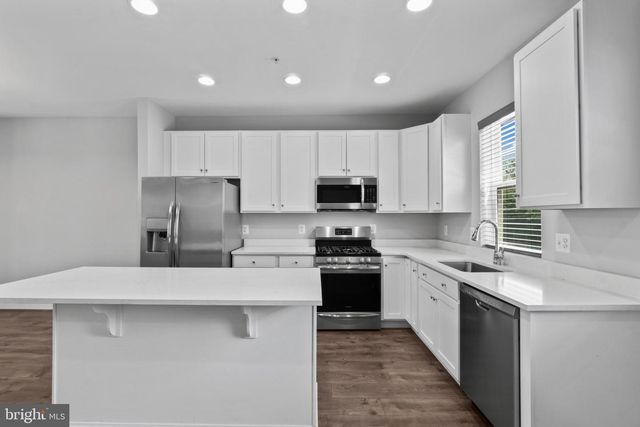 220 E PENNSYLVANIA AVE, Towson, MD 21286