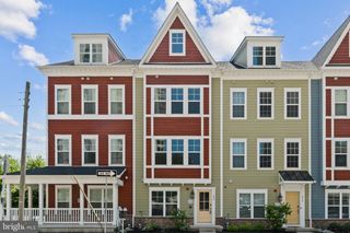 220 E PENNSYLVANIA AVE, Towson, MD 21286