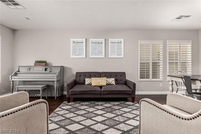 8324 Vickers Canyon Street, Las Vegas, NV 89131