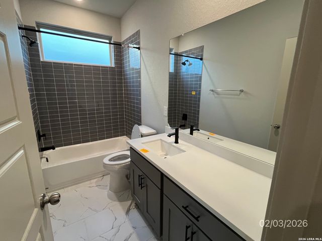 3240 Field Thistle, New Braunfels, TX 78130