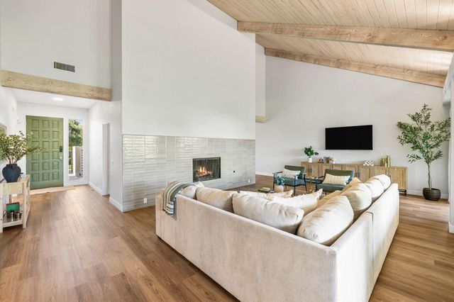 147 Desert West Drive, Rancho Mirage, CA 92270