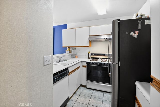 2410 N Towne Avenue 63, Pomona, CA 91767