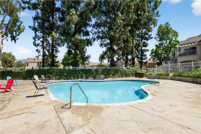 2410 N Towne Avenue 63, Pomona, CA 91767