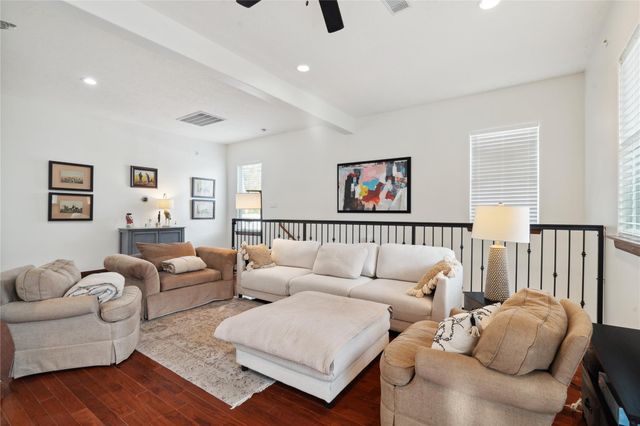 415 W 8th Street, Houston, TX 77007