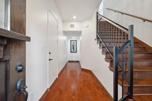 415 W 8th Street, Houston, TX 77007