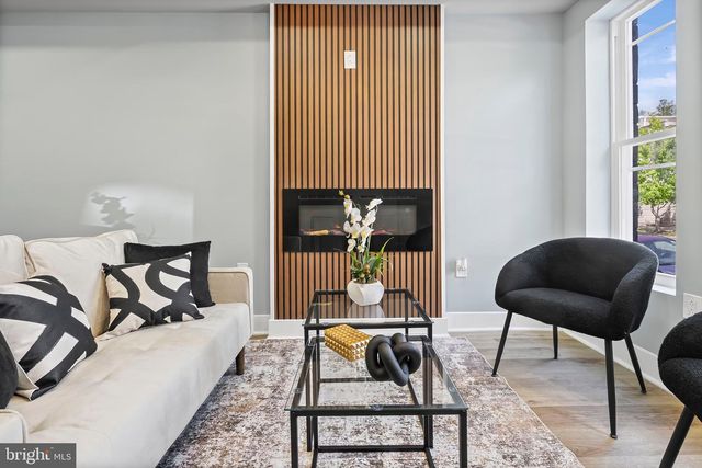 1607 E LANVALE ST, Baltimore, MD 21213