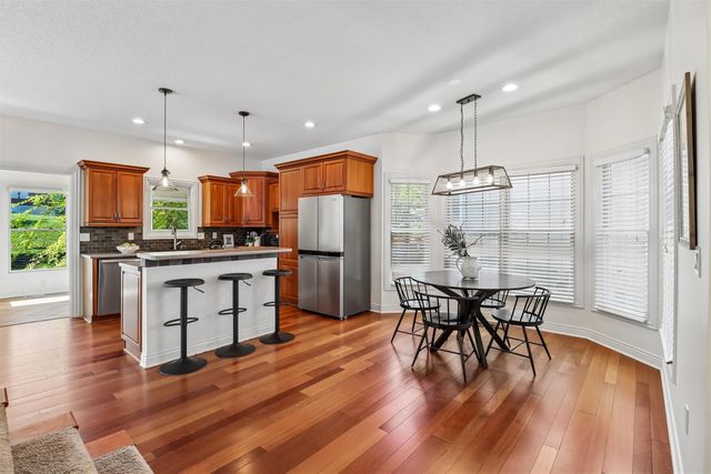 15703 Aurora Avenue, Urbandale, IA 50323