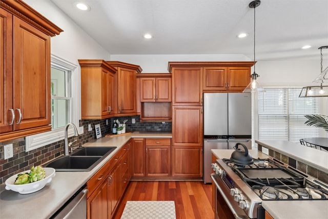 15703 Aurora Avenue, Urbandale, IA 50323