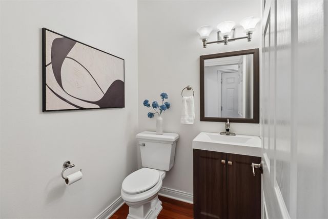 15703 Aurora Avenue, Urbandale, IA 50323
