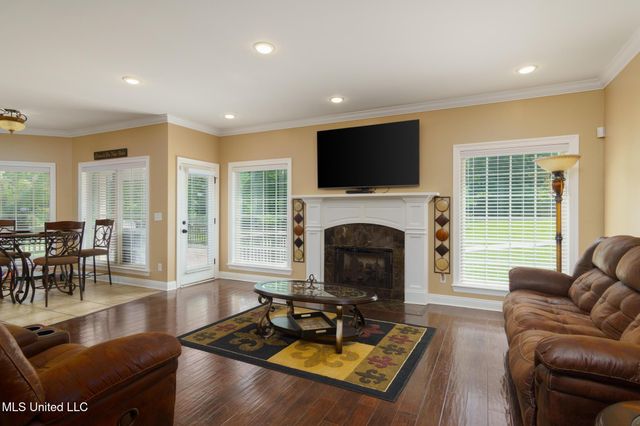 48 Harrell Road, Hattiesburg, MS 39401