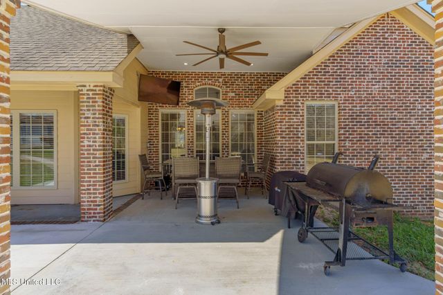 48 Harrell Road, Hattiesburg, MS 39401