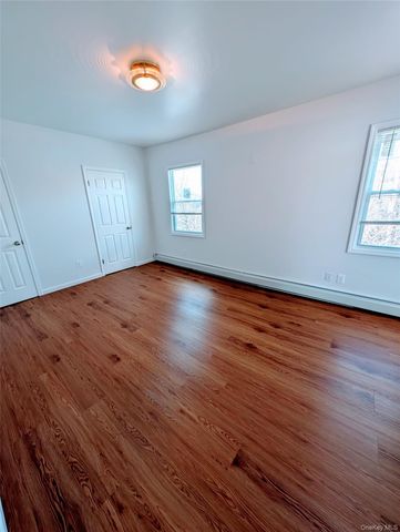 143-40 poplar Avenue, Flushing, NY 11355