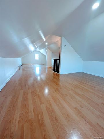 143-40 poplar Avenue, Flushing, NY 11355