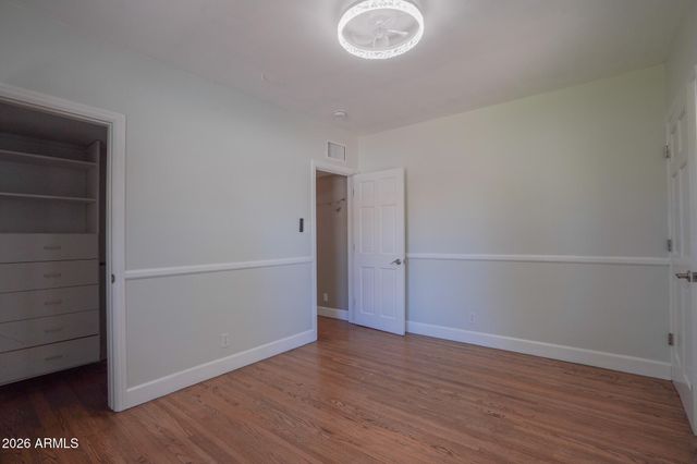 6521 N 11TH Avenue, Phoenix, AZ 85013